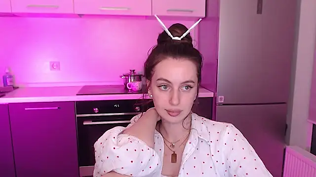MuseMia online show from May 2026 11:24:01 PM