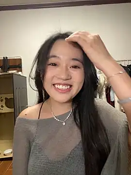 Snapshot of summer-a chatting on June 2026 04:20:02 PM summer-a online show from June 2026 04:20:02 PM