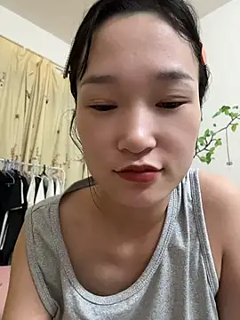 Snapshot of yi01 chatting on June 2026 05:48:01 PM yi01 online show from June 2026 05:48:01 PM
