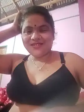 Snapshot of Maya_Vabi chatting on May 2026 08:50:02 PM Maya Vabi online show from May 2026 08:50:02 PM