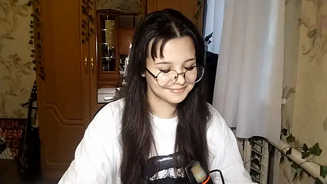 Adilily online show from May 2026 03:21:02 PM