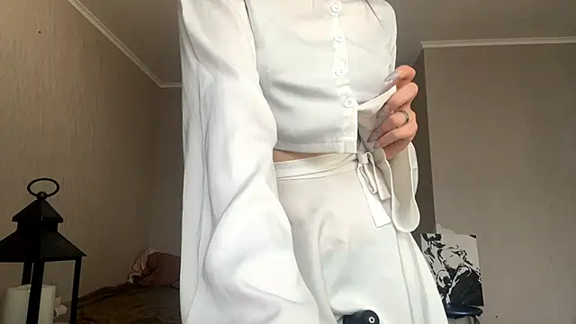 SweetKarmelaa online show from May 2026 02:14:01 PM