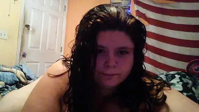 Snapshot of thickchick0925 chatting on June 2026 05:35:02 AM thickchick0925 online show from June 2026 05:35:02 AM