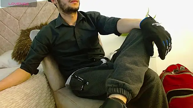 kreyiko  online show from May 2026 09:01:02 PM