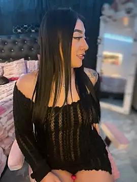 Snapshot of KittyKaee_ chatting on June 2026 06:55:01 AM KittyKaee online show from June 2026 06:55:01 AM