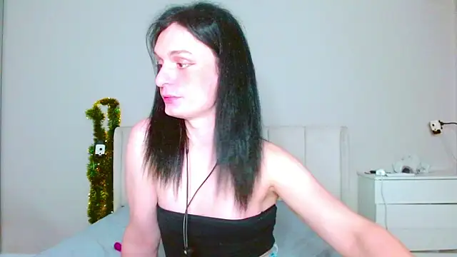 Snapshot of CuteMika chatting on May 2026 06:38:01 PM CuteMika online show from May 2026 06:38:01 PM