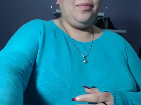 June Osborne online show from May 2026 11:02:02 PM