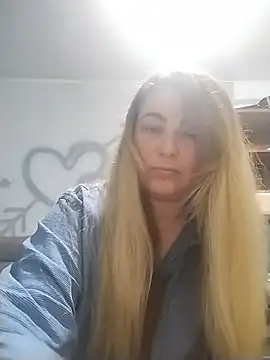 Snapshot of AngelWhite008 chatting on June 2026 07:56:02 PM AngelWhite008 online show from June 2026 07:56:02 PM