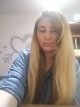 Snapshot of AngelWhite008 chatting on June 2026 10:12:02 PM AngelWhite008 online show from June 2026 10:12:02 PM