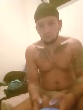 boyrolo24 online show from June 2026 03:31:01 AM