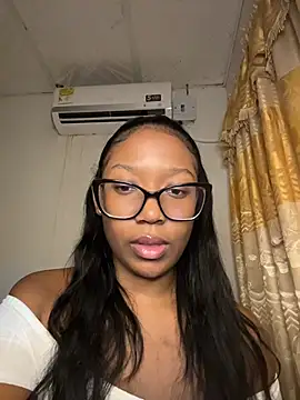 Snapshot of chell_iivy chatting on July 2026 06:09:01 AM chell iivy online show from July 2026 06:09:01 AM