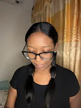 Snapshot of chell_iivy chatting on July 2026 04:54:02 AM chell iivy online show from July 2026 04:54:02 AM