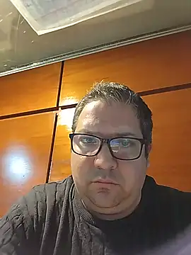 Snapshot of Gordito_PenePeque chatting on May 2026 02:53:01 AM Gordito PenePeque online show from May 2026 02:53:01 AM