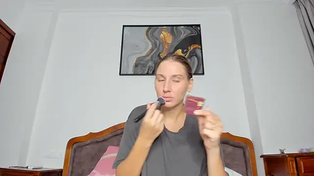 SofiClimbing online show from November 2025 09:41:01 AM