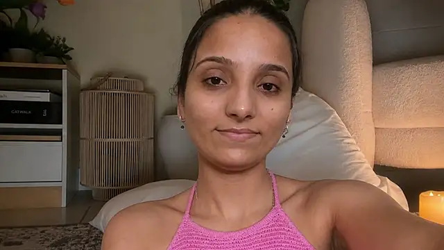 Vartikapussy82 online show from June 2026 05:20:01 AM