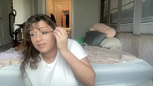 maddiliz online show from November 2025 07:57:02 PM