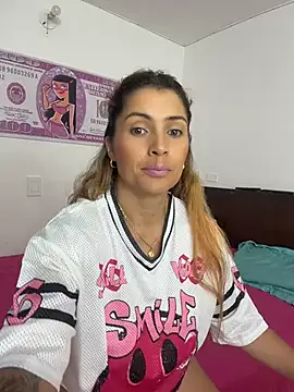 Ariza a online show from July 2026 07:23:02 PM