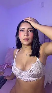 Snapshot of Nicolegh_ chatting on June 2026 02:16:02 AM Nicolegh online show from June 2026 02:16:02 AM