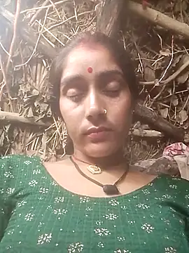 Snapshot of Hot_Radhaji1 chatting on July 2026 06:15:02 PM Hot Radhaji1 online show from July 2026 06:15:02 PM
