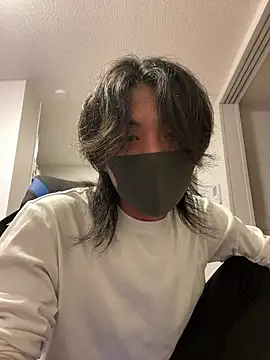 Snapshot of Natsu_x_ chatting on June 2026 03:50:01 PM Natsu x online show from June 2026 03:50:01 PM