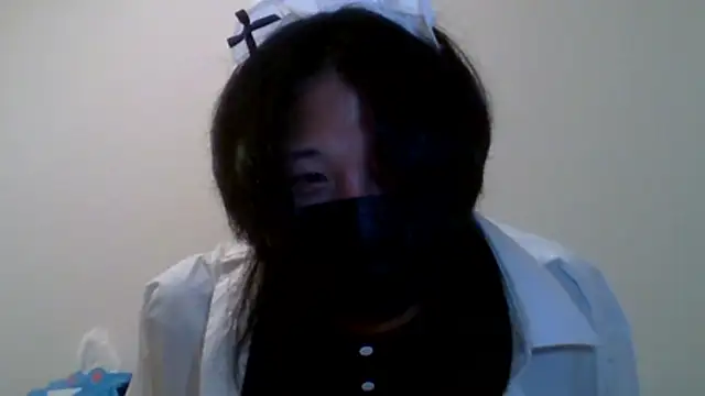 Snapshot of Natsu_x_ chatting on June 2026 02:20:02 PM Natsu x online show from June 2026 02:20:02 PM