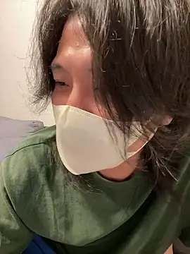 Snapshot of Natsu_x_ chatting on June 2026 05:30:02 PM Natsu x online show from June 2026 05:30:02 PM