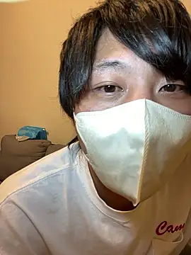 Snapshot of Natsu_x_ chatting on July 2026 02:32:02 PM Natsu x online show from July 2026 02:32:02 PM
