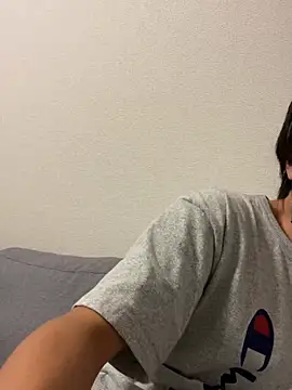 Snapshot of Natsu_x_ chatting on July 2026 04:21:02 PM Natsu x online show from July 2026 04:21:02 PM