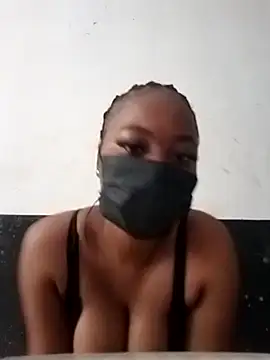 lovella1998 online show from June 2026 03:51:02 PM