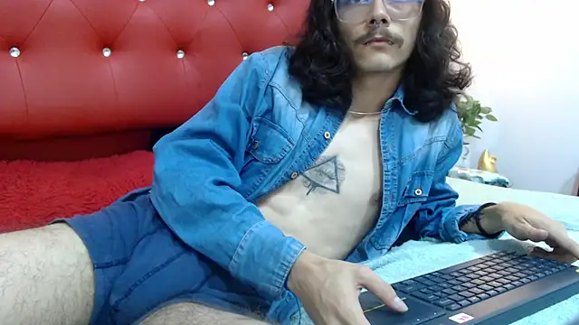 bigcock robert online show from June 2026 07:29:01 PM