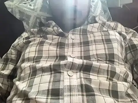 Snapshot of NAVIN0001 chatting on July 2026 04:19:02 AM NAVIN0001 online show from July 2026 04:19:02 AM