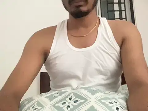 Snapshot of NAVIN0001 chatting on August 2026 11:28:02 PM NAVIN0001 online show from August 2026 11:28:02 PM