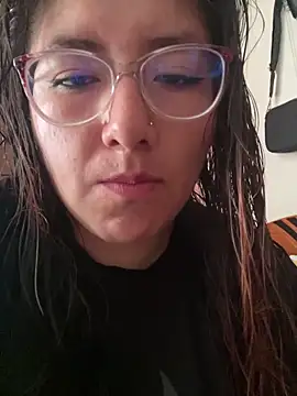 Snapshot of DirtyCerezita chatting on June 2026 07:34:02 PM DirtyCerezita online show from June 2026 07:34:02 PM