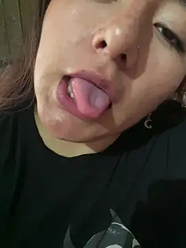 Snapshot of DirtyCerezita chatting on June 2026 07:16:02 PM DirtyCerezita online show from June 2026 07:16:02 PM