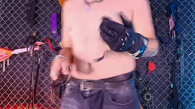 Snapshot of Master_zeus_bdsm chatting on June 2026 01:54:02 PM Master zeus bdsm online show from June 2026 01:54:02 PM