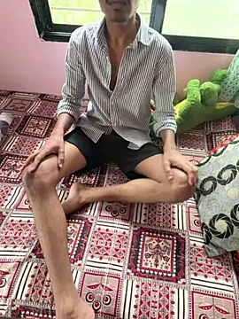 Snapshot of samyuthtwink chatting on June 2026 07:53:02 AM samyuthtwink online show from June 2026 07:53:02 AM