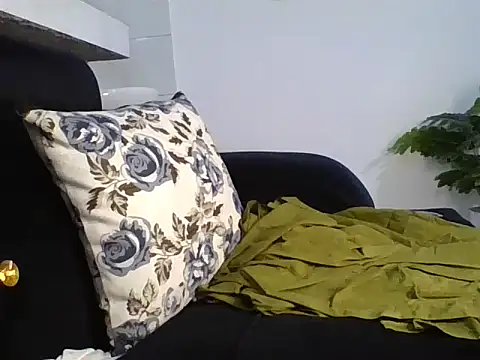 Snapshot of Amara254 chatting on June 2026 04:54:01 AM Amara254 online show from June 2026 04:54:01 AM
