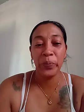 candelahot10 online show from June 2026 01:53:02 PM