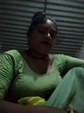 Snapshot of Cut_pihu56 chatting on June 2026 08:11:02 PM Cut pihu56 online show from June 2026 08:11:02 PM
