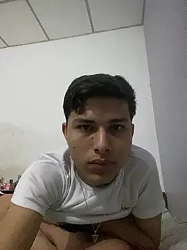 Antoni150906 online show from June 2026 06:27:02 AM