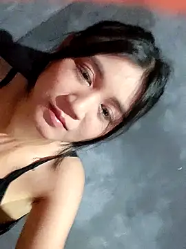 Snapshot of Rayya_4yy chatting on June 2026 05:12:02 PM Rayya 4yy online show from June 2026 05:12:02 PM