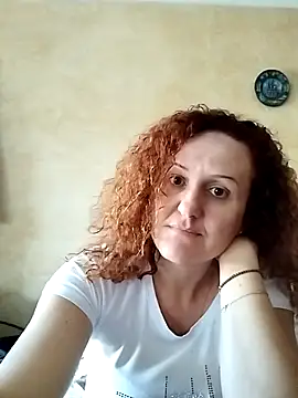 Snapshot of KarinaFlower99 chatting on June 2026 04:10:02 AM KarinaFlower99 online show from June 2026 04:10:02 AM