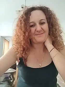 Snapshot of KarinaFlower99 chatting on July 2026 04:27:01 AM KarinaFlower99 online show from July 2026 04:27:01 AM