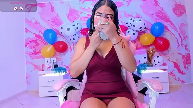 Snapshot of victoria_rosee1 chatting on July 2026 04:04:01 AM victoria rosee1 online show from July 2026 04:04:01 AM