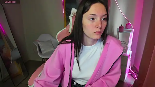 Eva Leeee online show from June 2026 05:13:02 AM