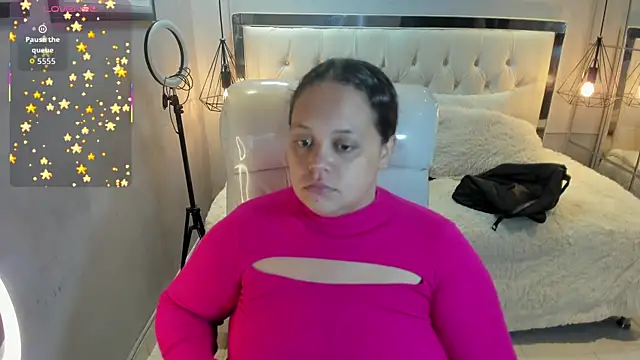 Snapshot of zara_moon1 chatting on June 2026 04:08:01 AM zara moon1 online show from June 2026 04:08:01 AM