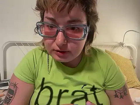 mysteradecadent online show from June 2026 12:41:02 AM