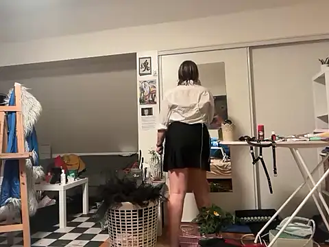 mysteradecadent online show from June 2026 07:33:01 PM