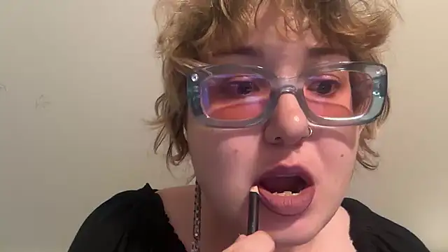 mysteradecadent online show from July 2026 11:34:01 PM