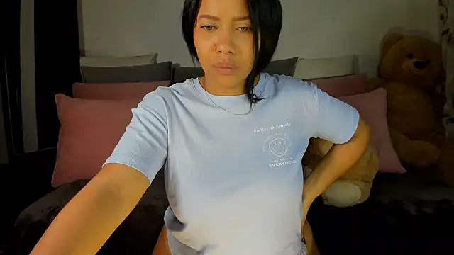 Snapshot of NicolePasqualott chatting on January 2025 02:24:02 AM NicolePasqualott online show from January 2025 02:24:02 AM